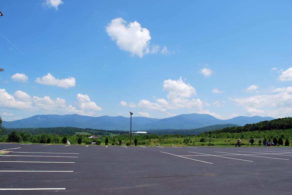 Cabot Inn & Suites Lancaster Exterior foto